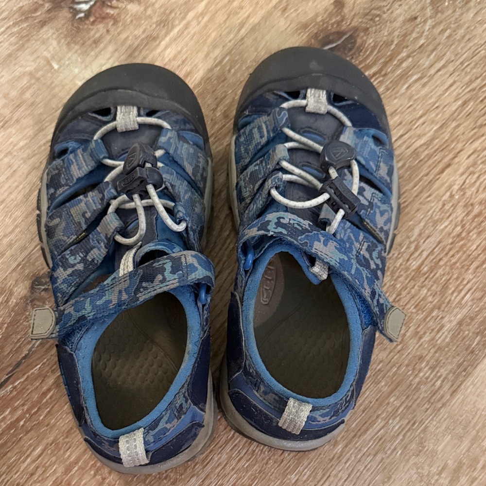 Kids Blue Camouflage Shoes